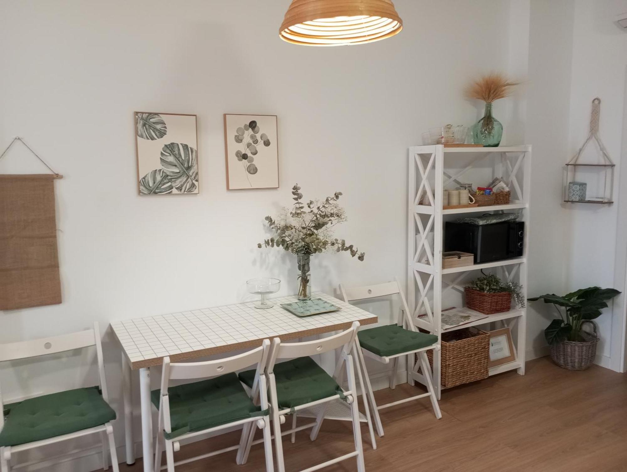 Apartamento Turistico Damajuana Parking Free Espartinas Exterior photo